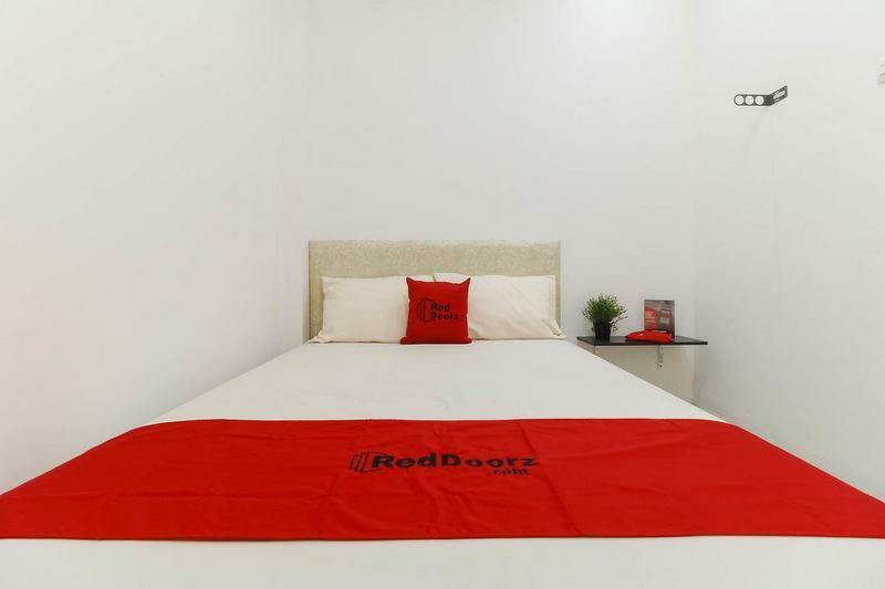 RedDoorz Plus @ Kapuk Business Park Jakarta Exterior foto