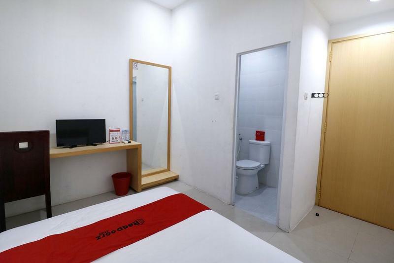 RedDoorz Plus @ Kapuk Business Park Jakarta Exterior foto